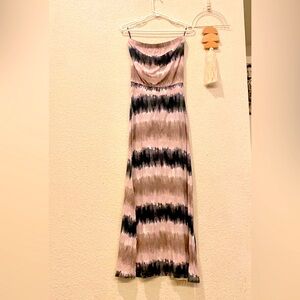 Forever 21 strapless maxi dress size medium.